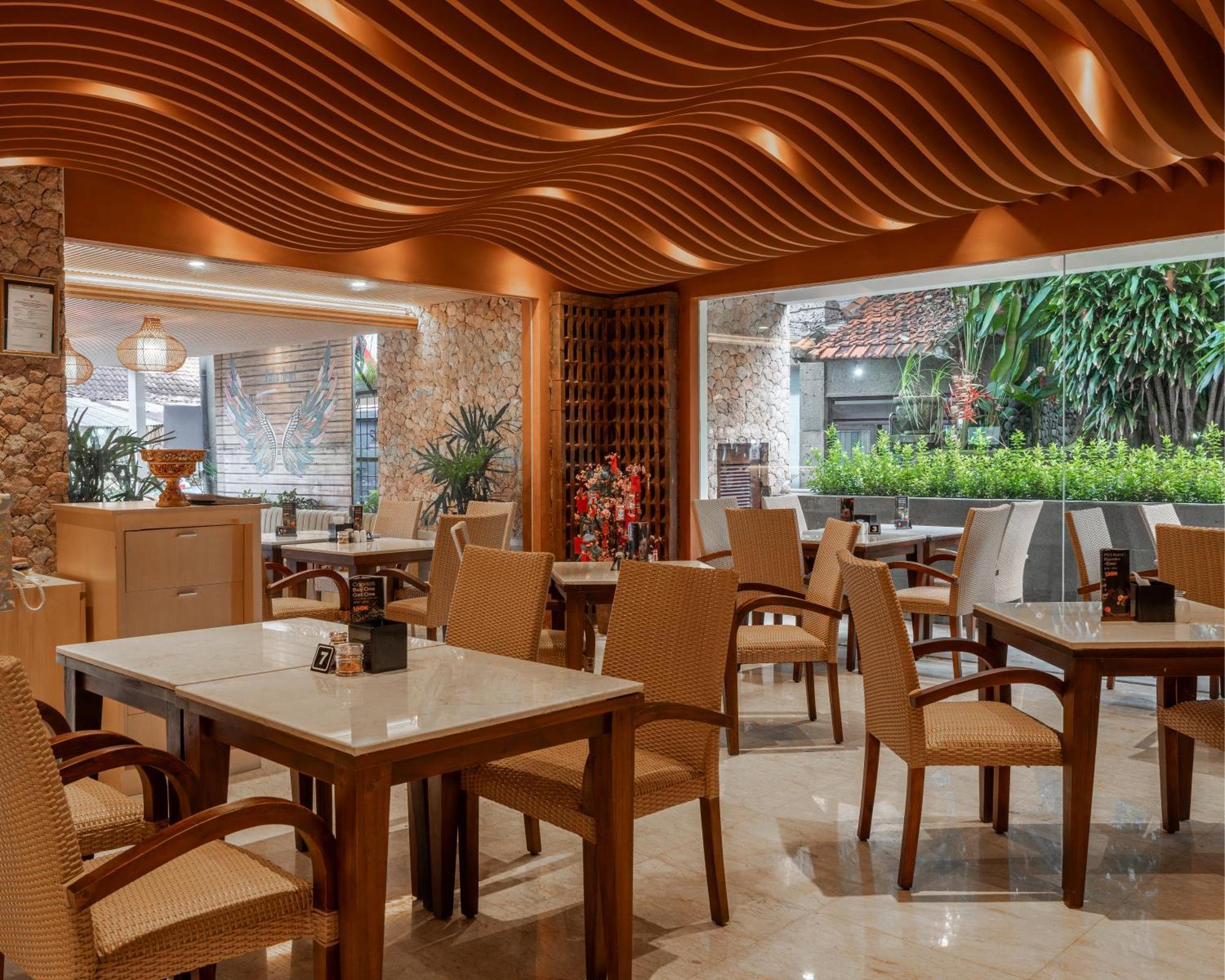 Kuta Angel Hotel Exterior photo